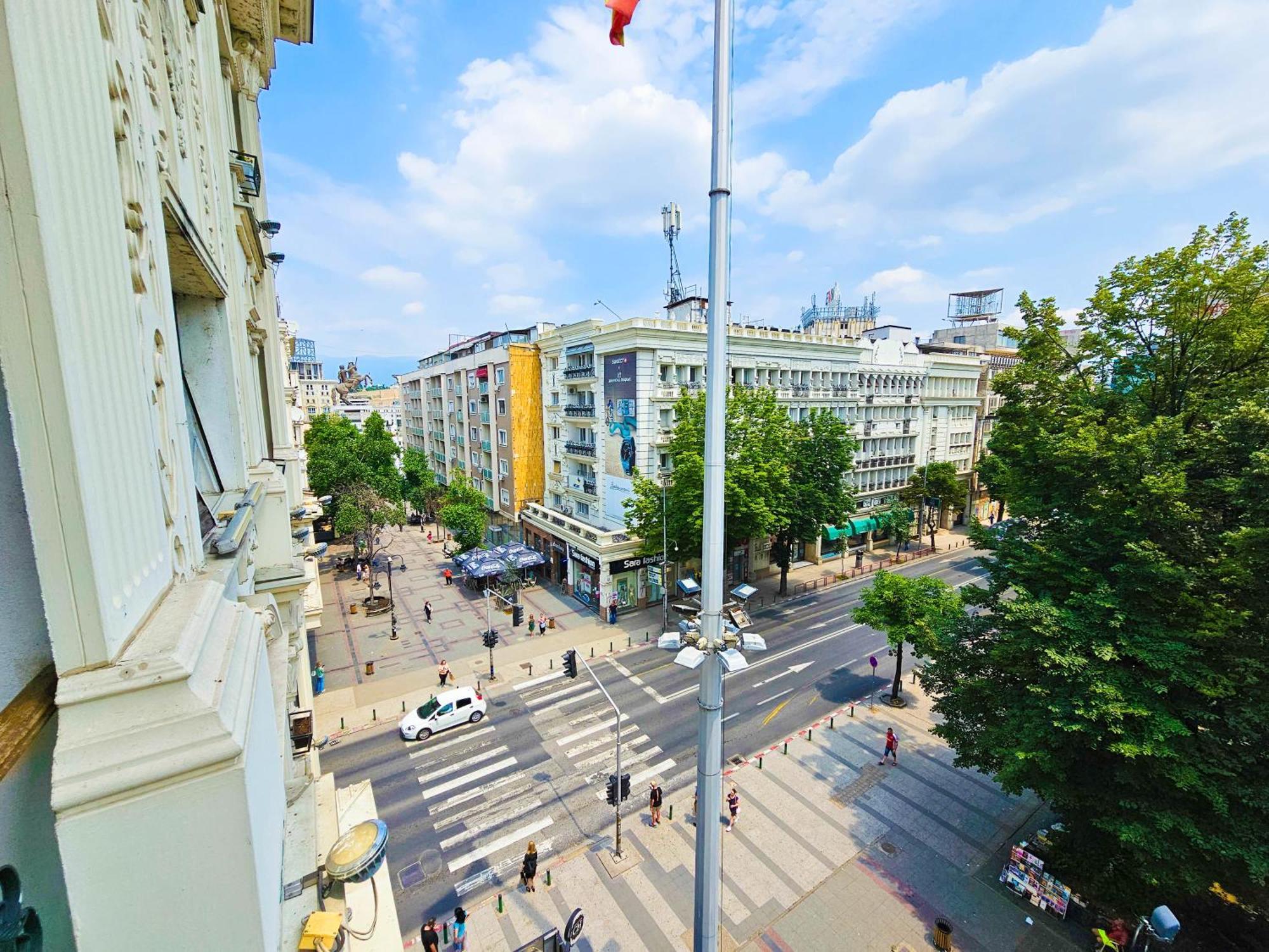 Fantazy Apartment Main Square Skopje Exterior photo